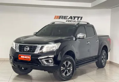 Nissan frontier le at  4x4 2018