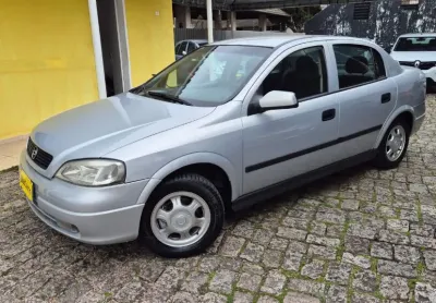Astra sedan gls 2.0 8v 2000 ** raridade, único dono, impecável **