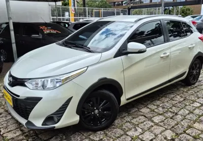 Toyota yaris x-way 1.5 cvt 2019 **top de linha, impecável**