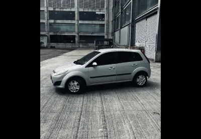 Ford fiesta 1.6 rocam hatch 8v flex 4p manual