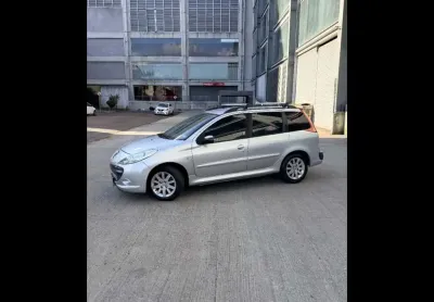 Peugeot 207 1.6 SW XS 16V FLEX 4P AUTOMÁTICO