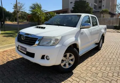 Toyota hilux 3.0 srv 4x4 cd 16v turbo intercooler diesel 4p automático