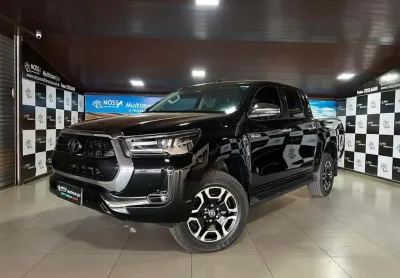 Toyota hilux srx 2023