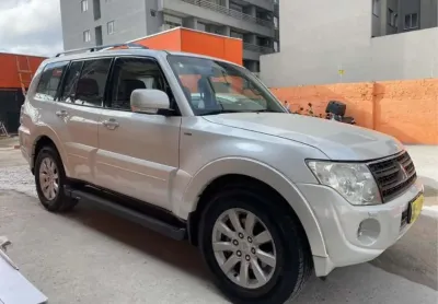Mitsubishi pajero full 2013 3.2 hpe 4x4 16v turbo intercooler diesel 4p automático