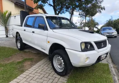 Mitsubishi L200 2010 2.5 gl 4x4 cd 8v turbo diesel 4p manual