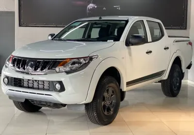 Mitsubishi l200 triton gls 