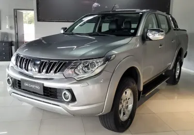 Mitsubishi triton l200 sport hpe top