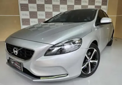 Volvo v40 t4 dynamic 2013