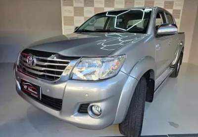Toyota hilux 2.7 vvt-i flex cd srv 4x2 automático 2015