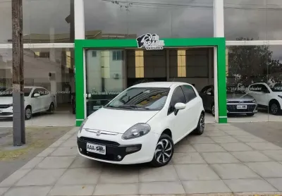 Fiat punto 1.4 attractive italia 8v flex 4p manual 2014