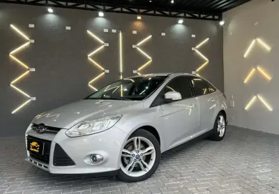 Ford focus se at 2.0t 2014
