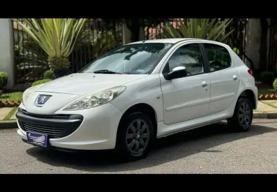 Peugeot 207hb xr 2011