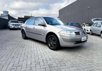 Renault Mégane Sedan Dynamique 1.6 2009 REPASSE