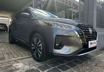 Nissan kicks advance cvt 2024 cinza