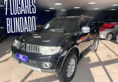 Mitsubishi mmc pajero dakar 2011