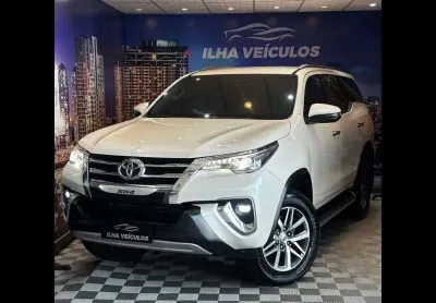 Toyota hilux sw4 srx 4x4 2.8 tdi 16v dies. aut. 2020 diesel