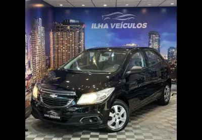 GM - Chevrolet ONIX HATCH LS 1.0 8V FlexPower 5p Mec. 2013 Flex