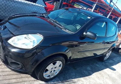 Ka em ótimo estado de conservação troca por moto 