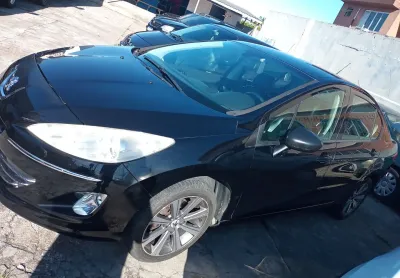 Peugeot sedan super conservado baixo quilometragem 