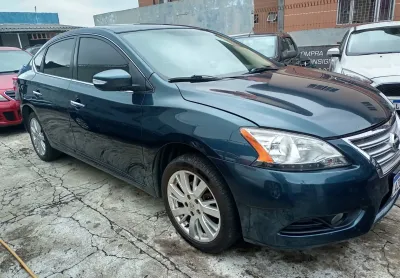 Nissan Sentra super completo 2.0 com teto solar 