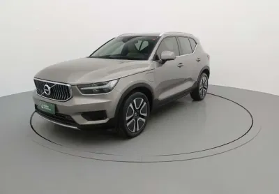 Volvo xc40 2021 1.5 t5 recharge momentum geartronic