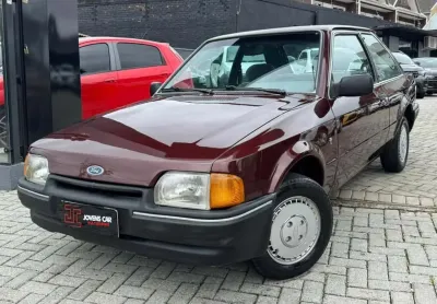 Ford escort 1.8 ghia 1992