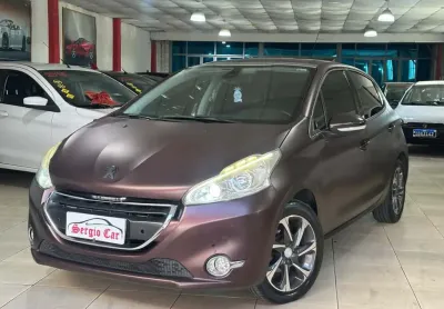 Peugeot 208 premier 2014