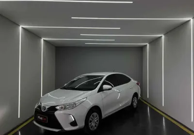 Toyota yaris 2023 1.5 16v flex sedan xl live multidrive