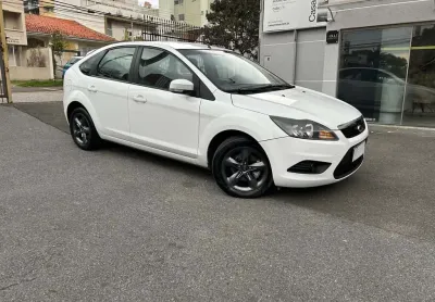 Ford focus hatch 1.6 flex 2013