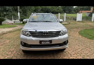 Toyota hilux sw4 2.7 16v 4p sr flex automático