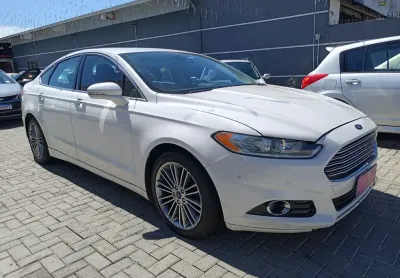 Fusion titanium 2.0 gtdi awd carro com otima qualidade