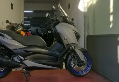 Yamaha xmax 250 abs impecavel com apenas 20.000km