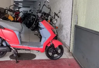 Sooter eletrica juna nxt 1.000w | autopropelido | não precisa cnh 2024 com apenas 120km