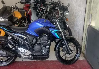 Yamaha fz 25 250 fazer abs flex com apenas 5.600km