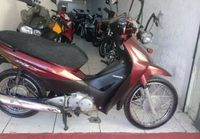Honda biz 125 es  em otimo estado com apenas 40.000km