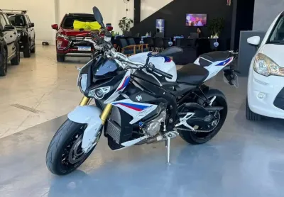 Bmw s1000 r 2020