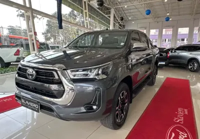 TOYOTA HILUX CD SRX 4x4 2.8 TDI 16V Diesel Aut.