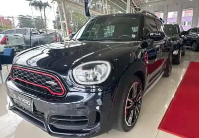 Mini cooper country. john works all4 2.0 aut.