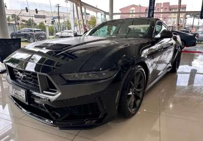 Ford mustang dark horse 5.0 v8 aut.