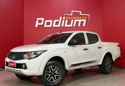 Mitsubishi l200 triton outdoor tri. outd. glx 2.4 cd 4x4 die. mec.