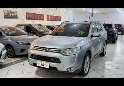 Mitsubishi outlander gasolina automático