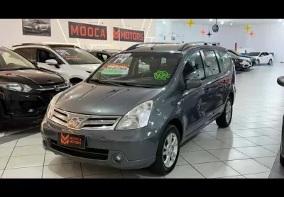 Nissan Grand Livina Flex Automático