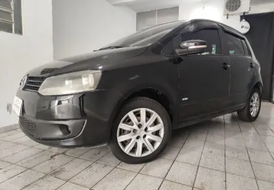Volkswagen fox 1.0 2014 completo