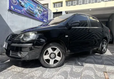 Volkswagen polo sedan 1.6 2007