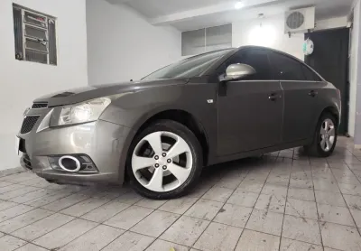 Chevrolet cruze sedan 1.8 lt ecotec 6 aut. 4p 2014