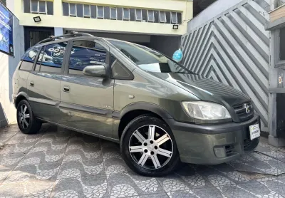 Chevrolet zafira 2.0 elite 7 lugares automático 2011 revisado e com garantia