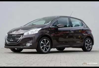 Peugeot 208 premier 1.6 2014