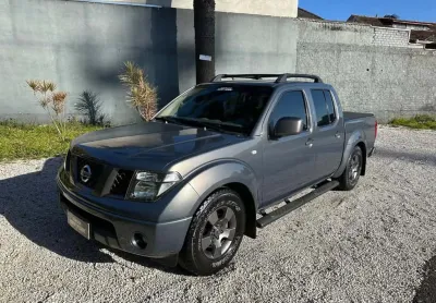 Nissan frontier xe 25 x2 2011