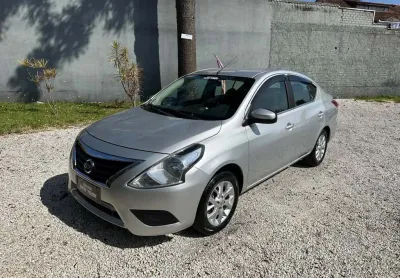 Nissan versa 16sv cvt 2018