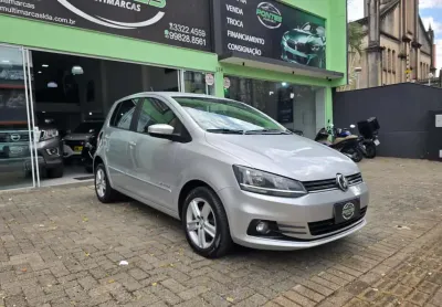 Volkswagen fox 1.6 confort mb 2016
